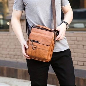 NWOT men’s shoulder bag